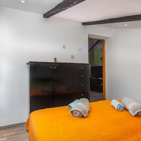 2 Bedroom Amazing In *