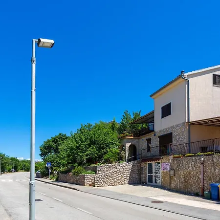 2 Bedroom Amazing In *