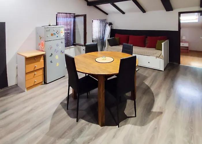 Appartement 2 Bedroom Cozy In